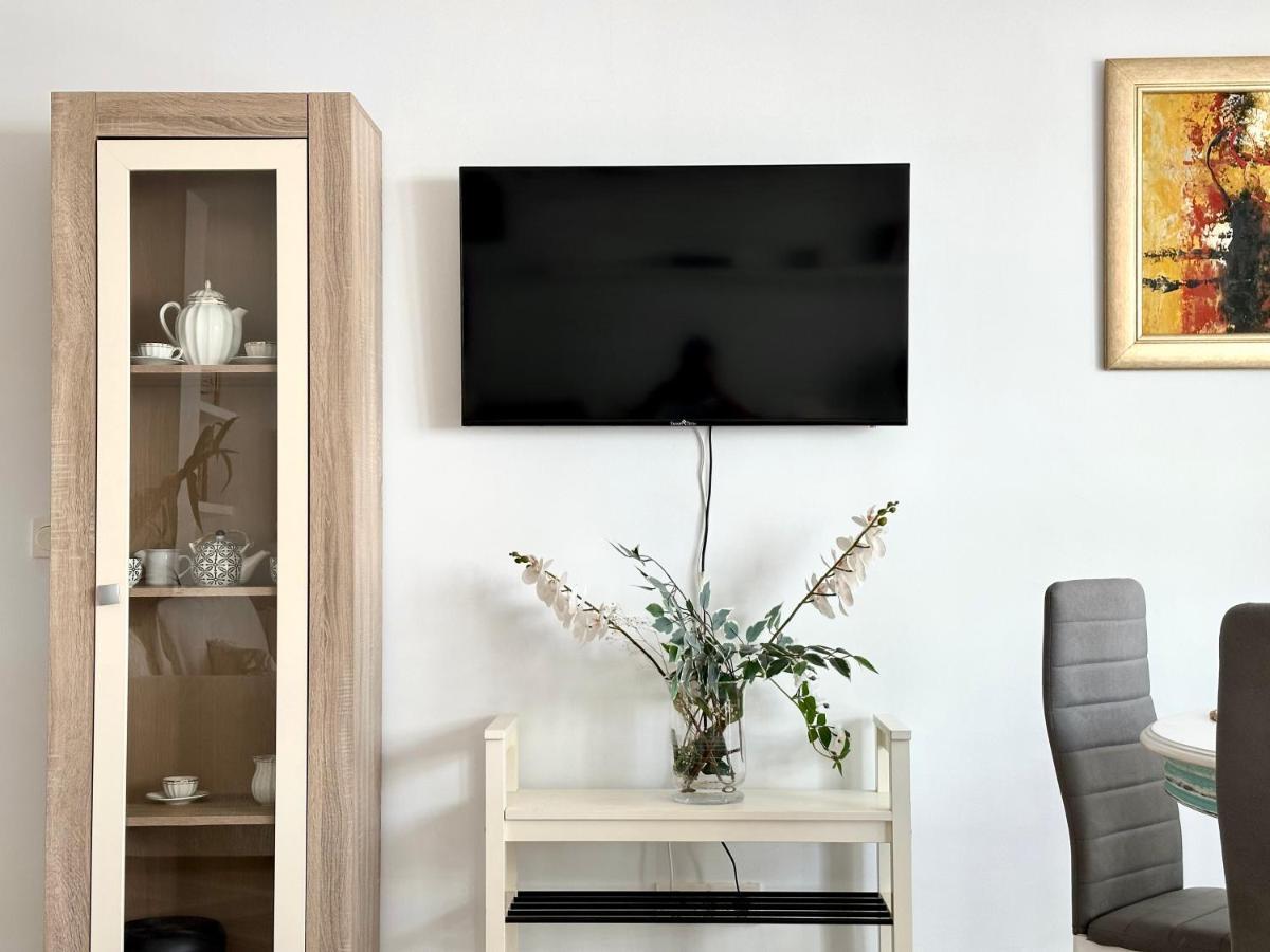 Apartamento Estilo Arabe En El Centro De San Pedro De Alcantara - Toledo 1B Marbella Exterior photo